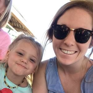 Meet your Posher, Nicole